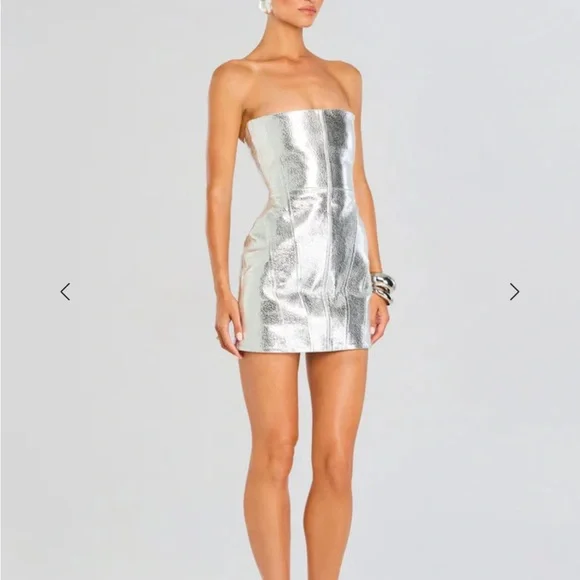 Retrofete Silver Strapless Mini Dress - Picture 2 of 10